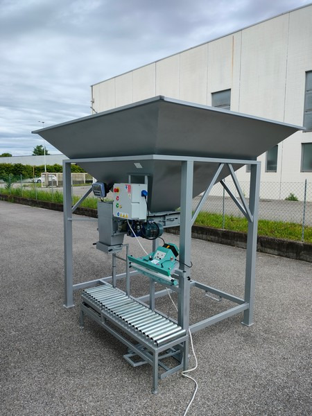 ARK01 bagging machine - Pakkimismasin: pilt 2 ARK01 bagging machine - Pakkimismasin: pilt 2