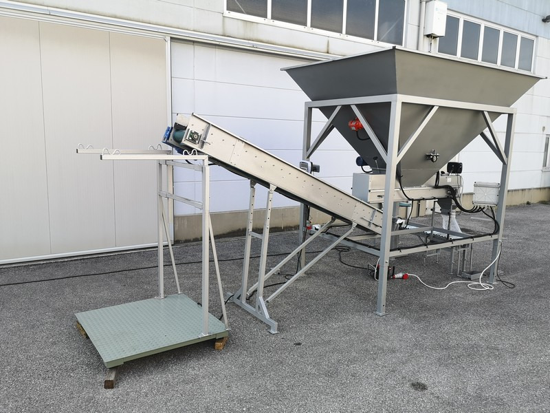 ARK03 big-bag and small bags bagging machine - Pakkimismasin: pilt 2 ARK03 big-bag and small bags bagging machine - Pakkimismasin: pilt 2