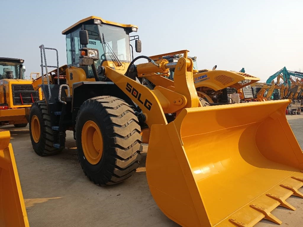 临工 956 - Rataslaadur: pilt 1 临工 956 - Rataslaadur: pilt 1