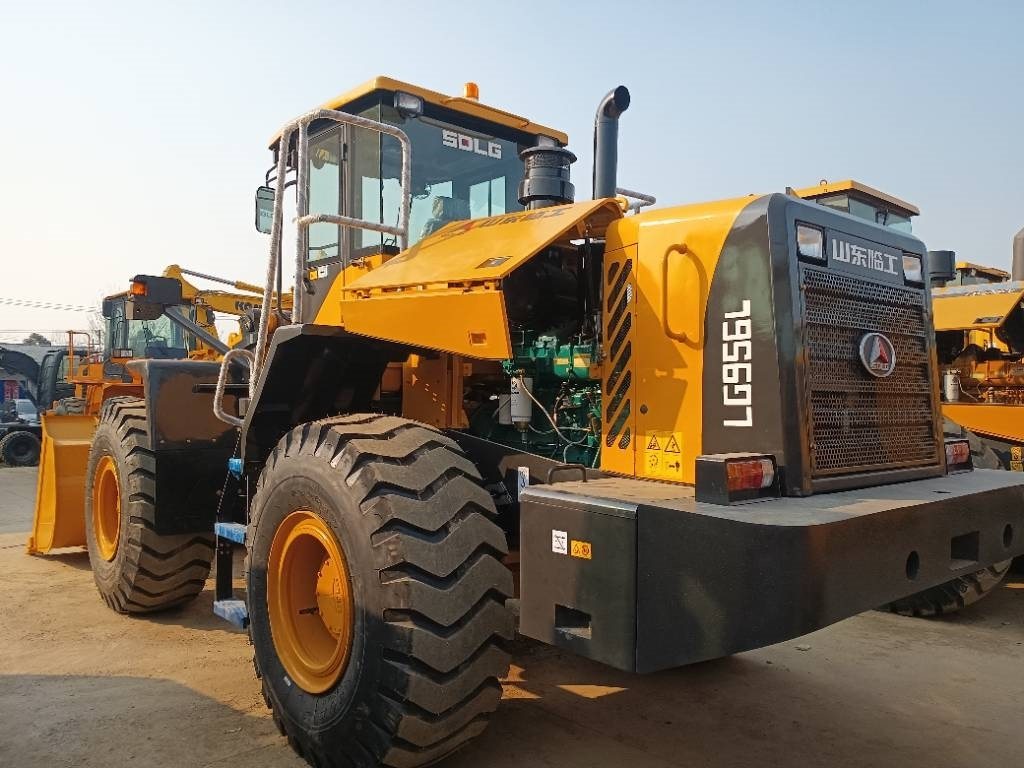 临工 956 - Rataslaadur: pilt 3 临工 956 - Rataslaadur: pilt 3