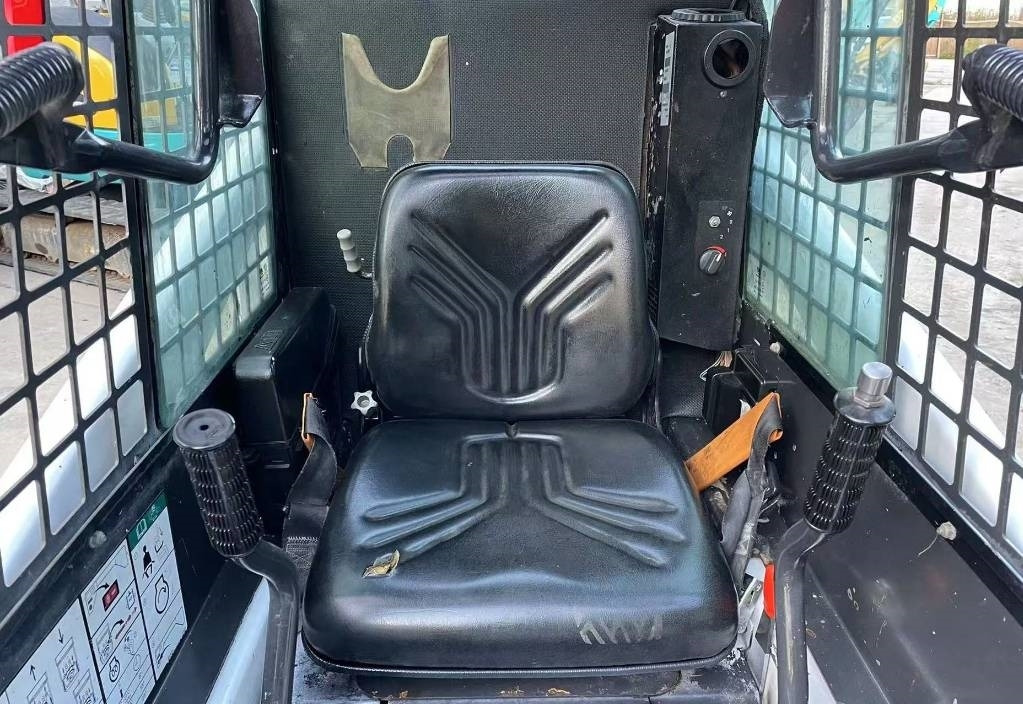 Kompaktlaadur Bobcat S 70: pilt 7