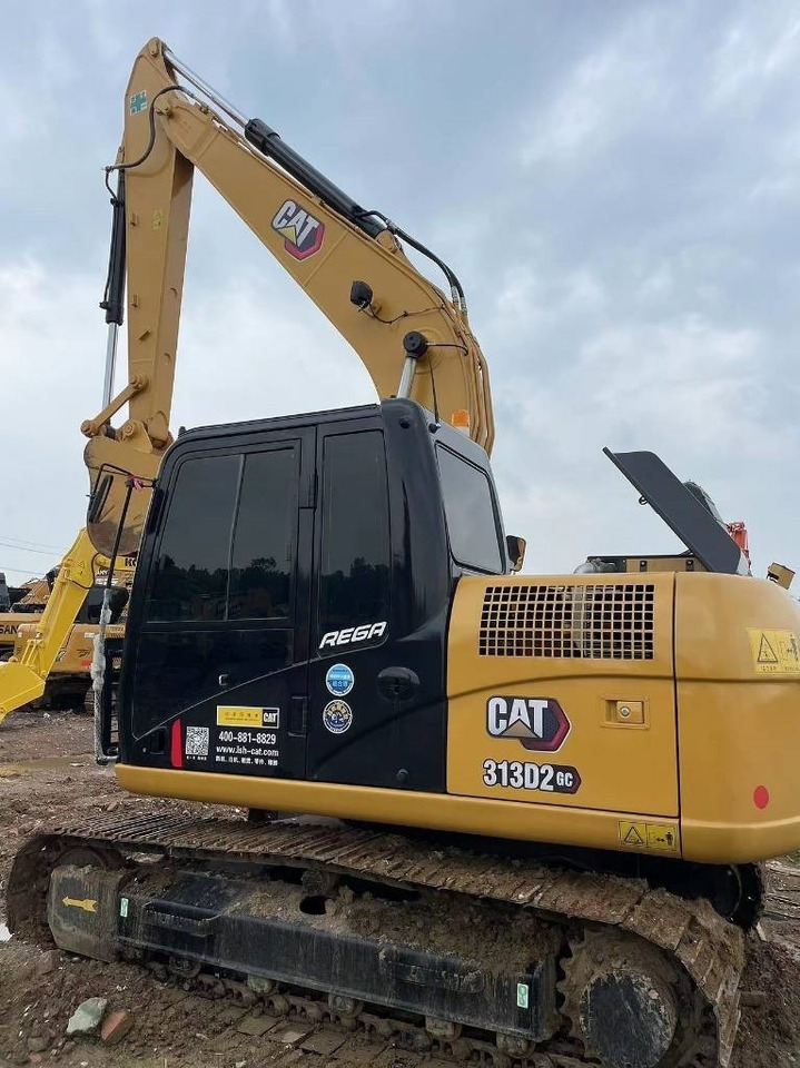 CAT 313D2GC - Miniekskavaator: pilt 2 CAT 313D2GC - Miniekskavaator: pilt 2