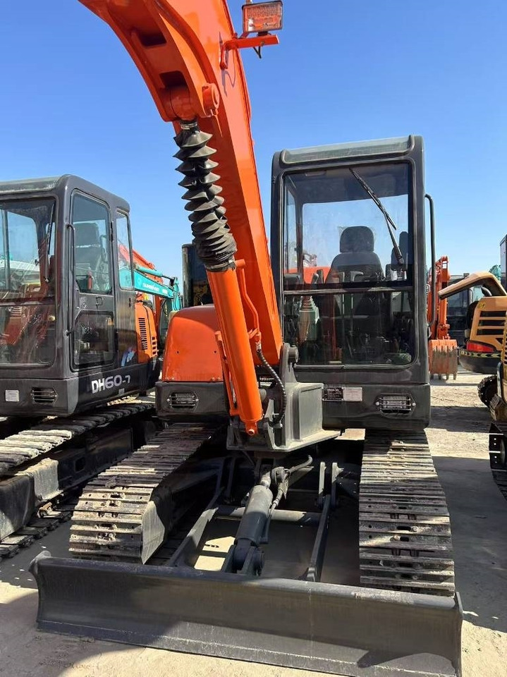 Doosan DH 55 - Miniekskavaator: pilt 3 Doosan DH 55 - Miniekskavaator: pilt 3