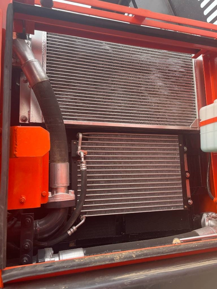 Doosan DX 225 LCA - Lintekskavaator: pilt 5 Doosan DX 225 LCA - Lintekskavaator: pilt 5