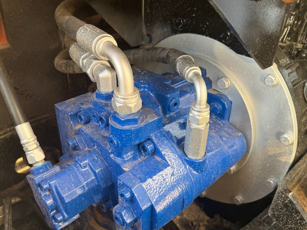 Doosan DX 75 - Lintekskavaator: pilt 3 Doosan DX 75 - Lintekskavaator: pilt 3