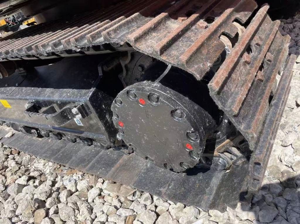 Hitachi ZX 120 - Lintekskavaator: pilt 2 Hitachi ZX 120 - Lintekskavaator: pilt 2