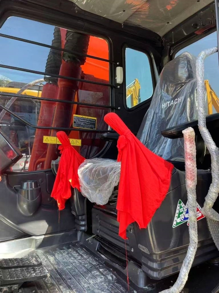 Hitachi ZX 120 - Lintekskavaator: pilt 4 Hitachi ZX 120 - Lintekskavaator: pilt 4