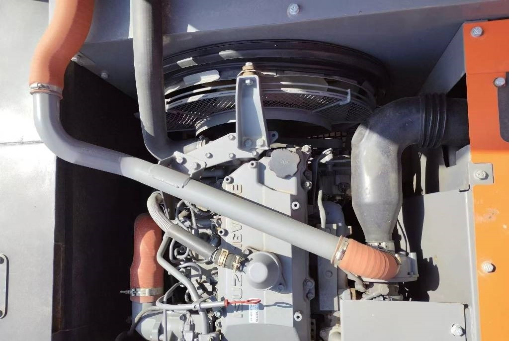 Hitachi ZX 240 - Lintekskavaator: pilt 4 Hitachi ZX 240 - Lintekskavaator: pilt 4