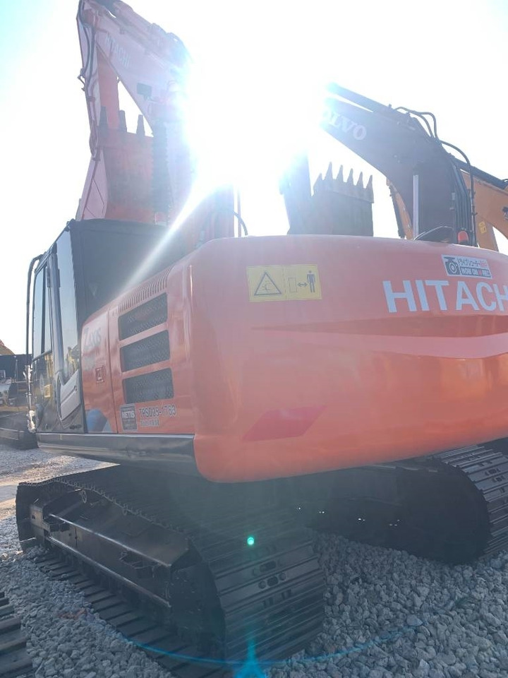 Hitachi Zaxis 200 LC - Lintekskavaator: pilt 5 Hitachi Zaxis 200 LC - Lintekskavaator: pilt 5