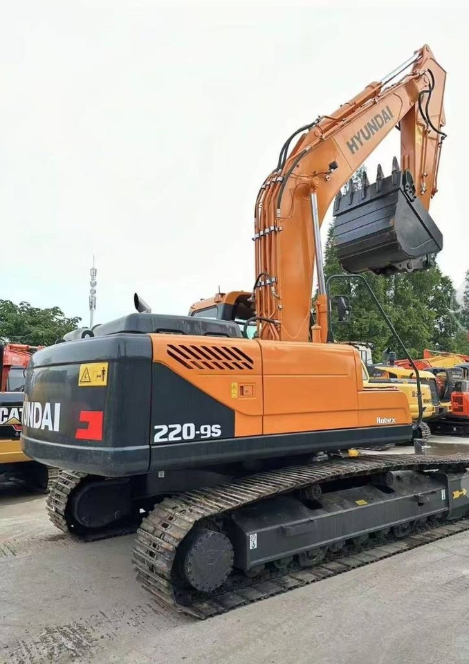 Hyundai 220-9S - Lintekskavaator: pilt 5 Hyundai 220-9S - Lintekskavaator: pilt 5