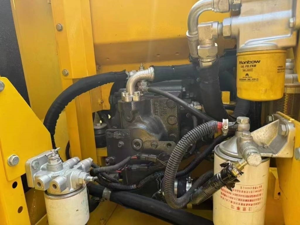 Komatsu PC 130 - Lintekskavaator: pilt 2 Komatsu PC 130 - Lintekskavaator: pilt 2