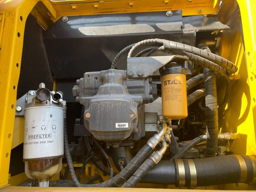 Komatsu PC 210-8 - Lintekskavaator: pilt 5 Komatsu PC 210-8 - Lintekskavaator: pilt 5