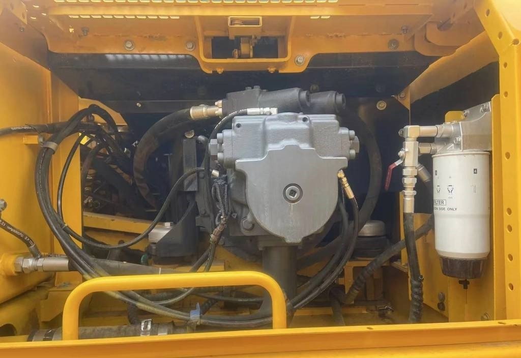 Komatsu PC 400 - Lintekskavaator: pilt 5 Komatsu PC 400 - Lintekskavaator: pilt 5