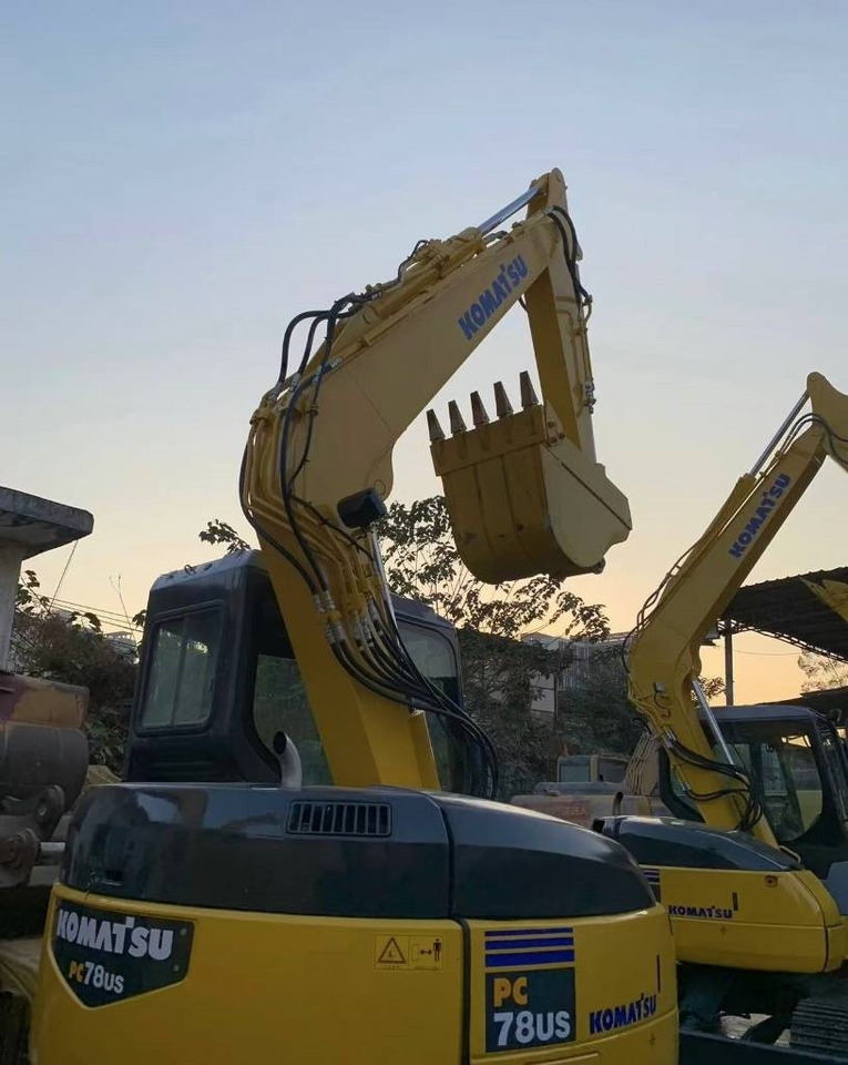 Komatsu PC 78 US - Lintekskavaator: pilt 1 Komatsu PC 78 US - Lintekskavaator: pilt 1