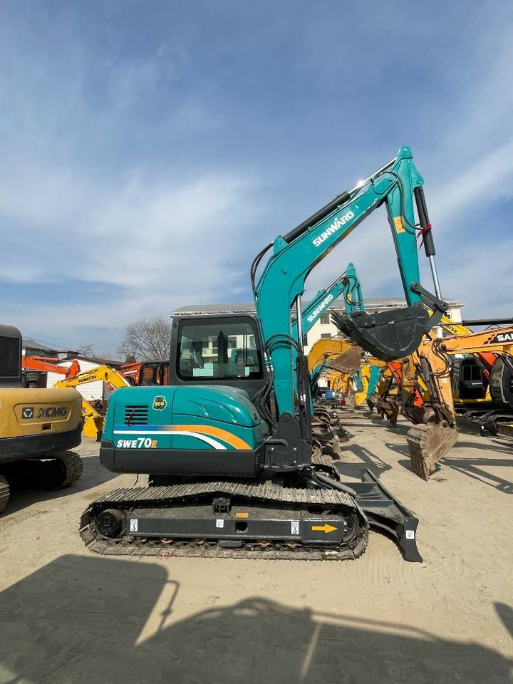 Sunward 70E - Lintekskavaator: pilt 1 Sunward 70E - Lintekskavaator: pilt 1
