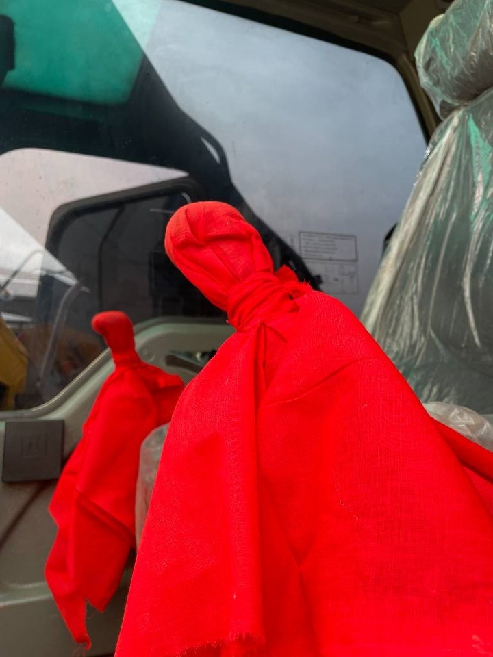 Volvo 240 - Lintekskavaator: pilt 3 Volvo 240 - Lintekskavaator: pilt 3