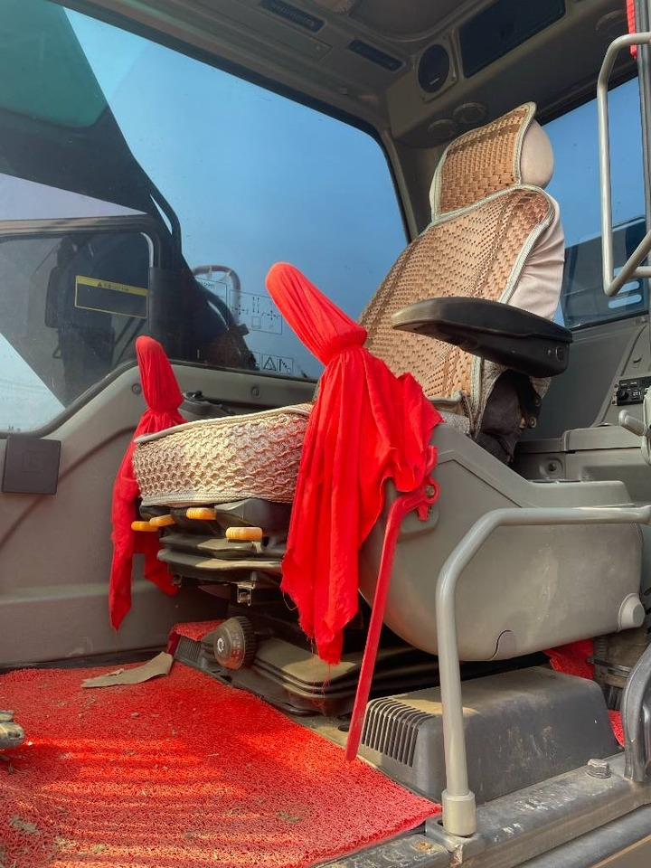 Volvo EC 210 - Lintekskavaator: pilt 2 Volvo EC 210 - Lintekskavaator: pilt 2