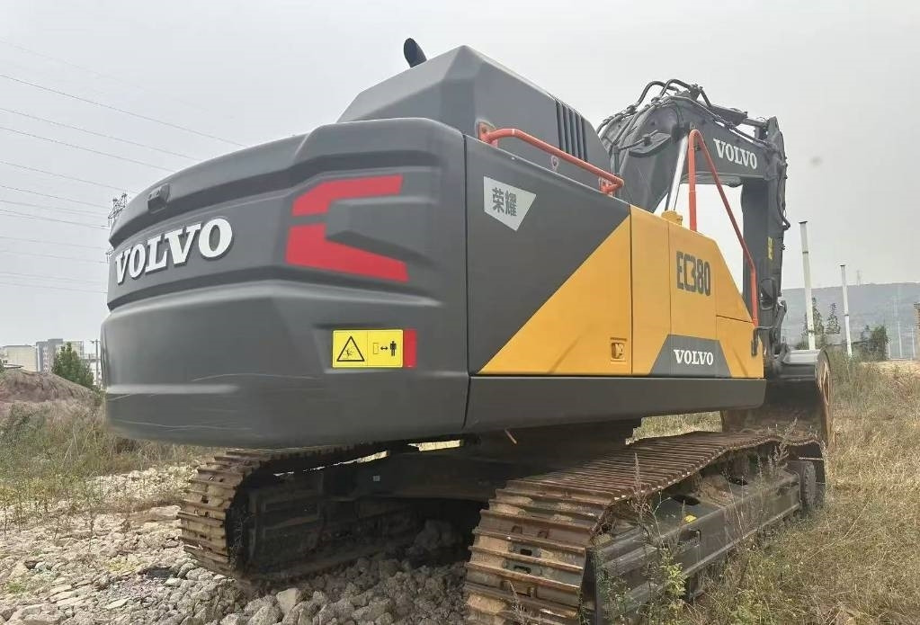 Volvo EC 380 D - Lintekskavaator: pilt 1 Volvo EC 380 D - Lintekskavaator: pilt 1