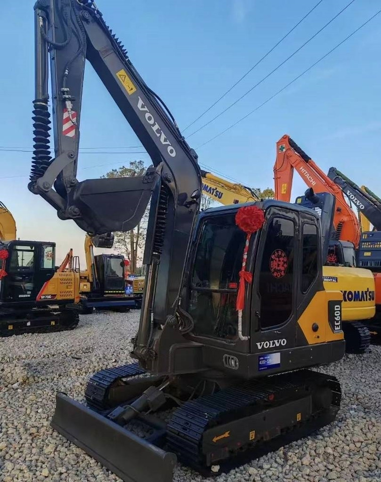 Volvo EC 60 - Lintekskavaator: pilt 1 Volvo EC 60 - Lintekskavaator: pilt 1