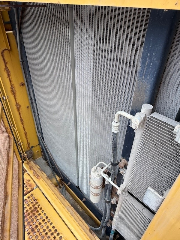 Lintekskavaator CAT 374 F L: pilt 22