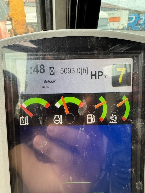 Lintekskavaator CAT 374 F L: pilt 18