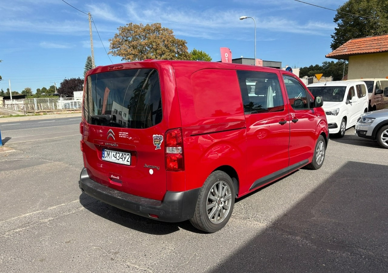 Citroen Jumpy II Jumpy 1.6HDI 115KM Klima A La Kamper 3 osobowy 2016 - Auto: pilt 3 Citroen Jumpy II Jumpy 1.6HDI 115KM Klima A La Kamper 3 osobowy 2016 - Auto: pilt 3