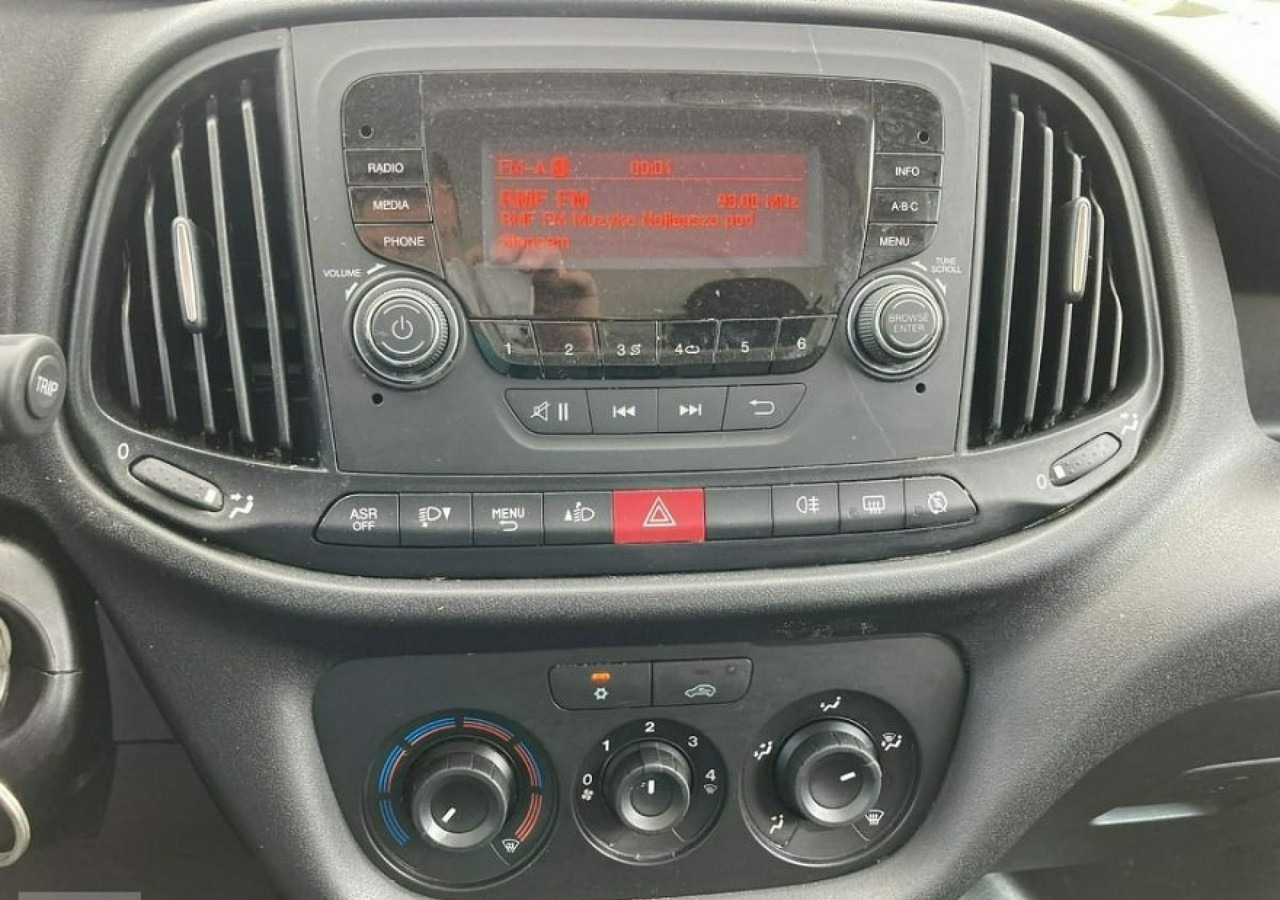 Fiat Doblo Fiat Doblo MAXI 1,6 jtd ECO Flex 105KM Klima 2021 Salon PL liising Fiat Doblo Fiat Doblo MAXI 1,6 jtd ECO Flex 105KM Klima 2021 Salon PL: pilt 9