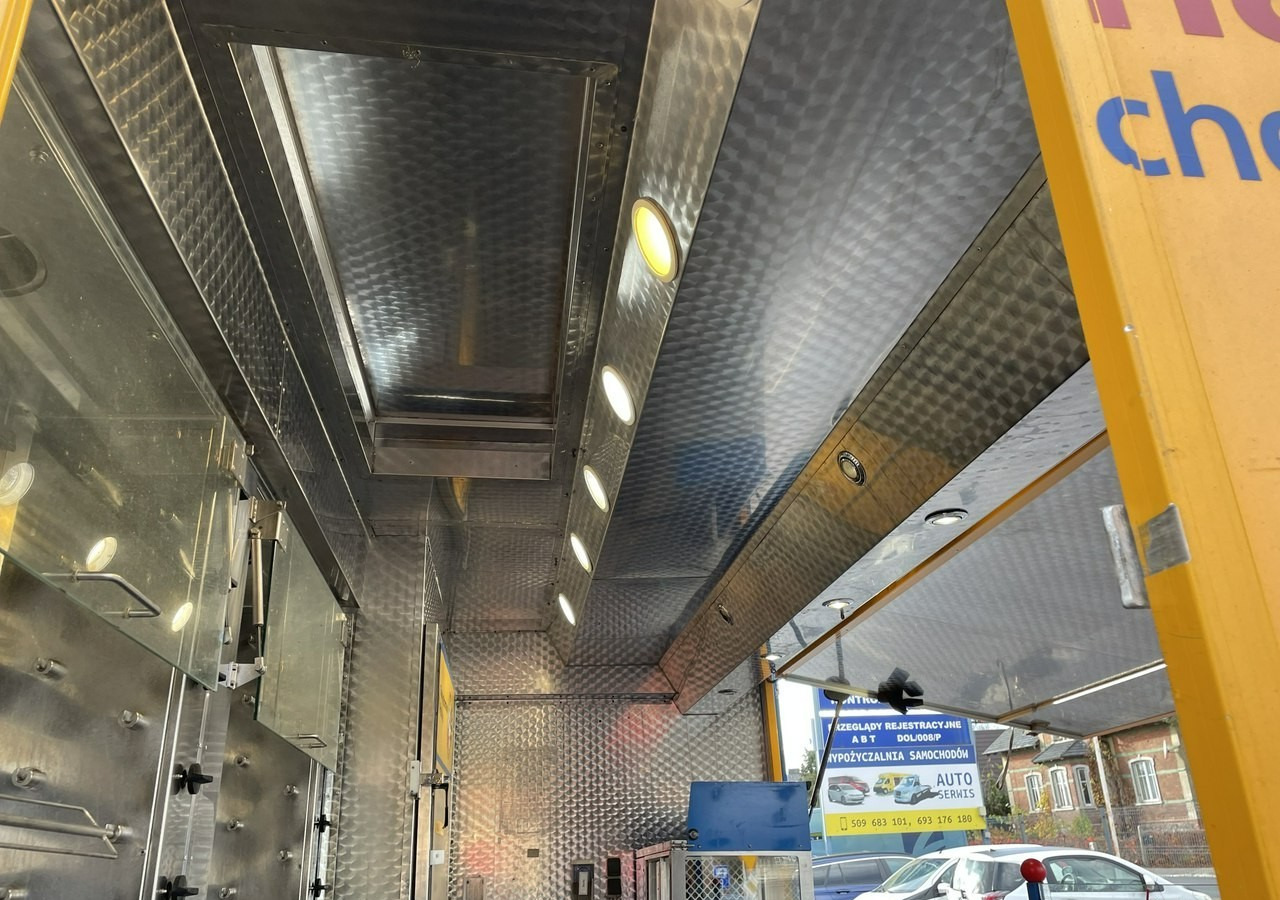 Fiat Ducato Autosklep Autogrill Gastronomiczny Food Truck Foodtruck sklep bar20 - Toiduauto: pilt 3 Fiat Ducato Autosklep Autogrill Gastronomiczny Food Truck Foodtruck sklep bar20 - Toiduauto: pilt 3