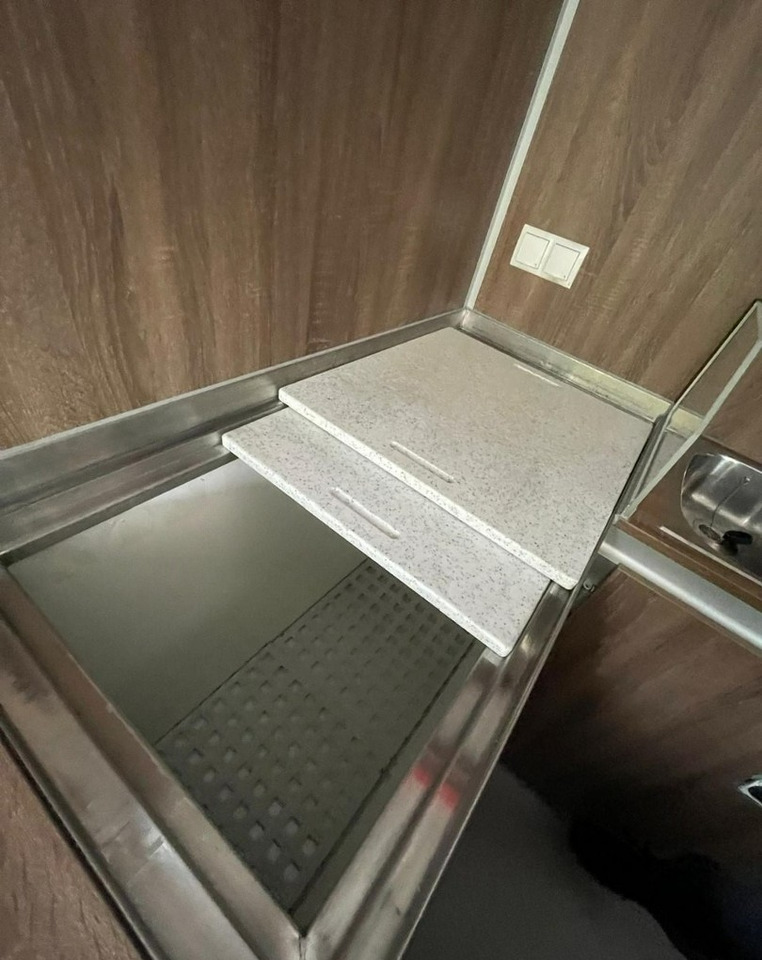 Fiat Ducato Autosklep Gastronomiczny Food Truck Foodtruck sklep W-zasil 2018 BOR - Toiduauto: pilt 5 Fiat Ducato Autosklep Gastronomiczny Food Truck Foodtruck sklep W-zasil 2018 BOR - Toiduauto: pilt 5