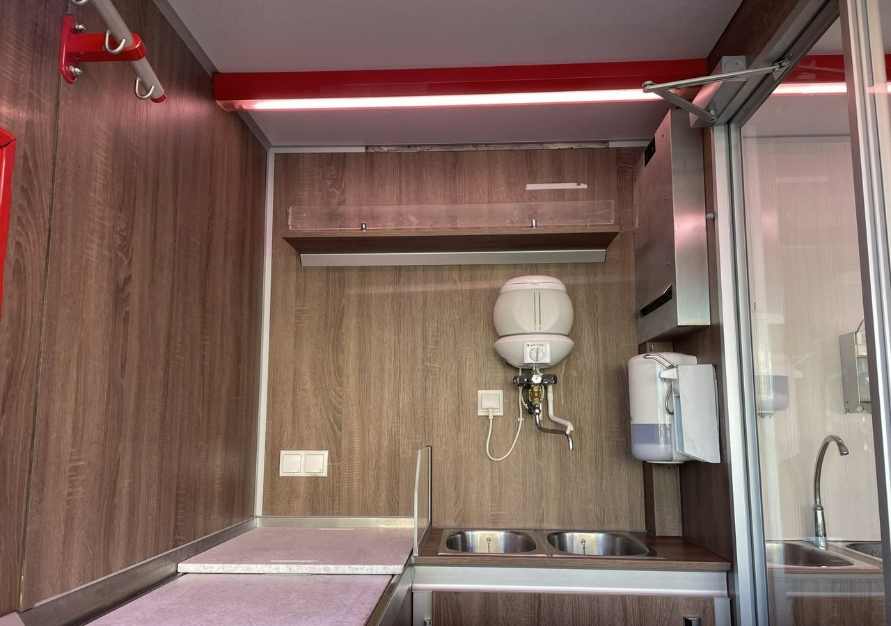 Fiat Ducato Autosklep Gastronomiczny Food Truck Foodtruck sklep W-zasil 2019 BOR - Toiduauto: pilt 5 Fiat Ducato Autosklep Gastronomiczny Food Truck Foodtruck sklep W-zasil 2019 BOR - Toiduauto: pilt 5