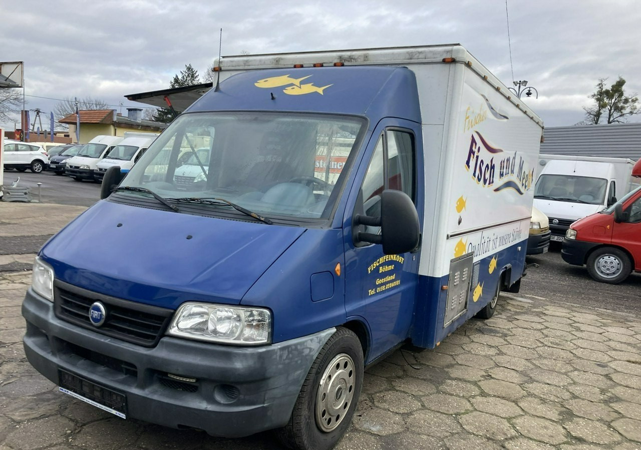 Fiat Ducato Autosklep mięso-ryba Gastronomiczny Food Truck Foodtruck sklep 2004 - Toiduauto, Tarbesõiduk: pilt 2 Fiat Ducato Autosklep mięso-ryba Gastronomiczny Food Truck Foodtruck sklep 2004 - Toiduauto, Tarbesõiduk: pilt 2