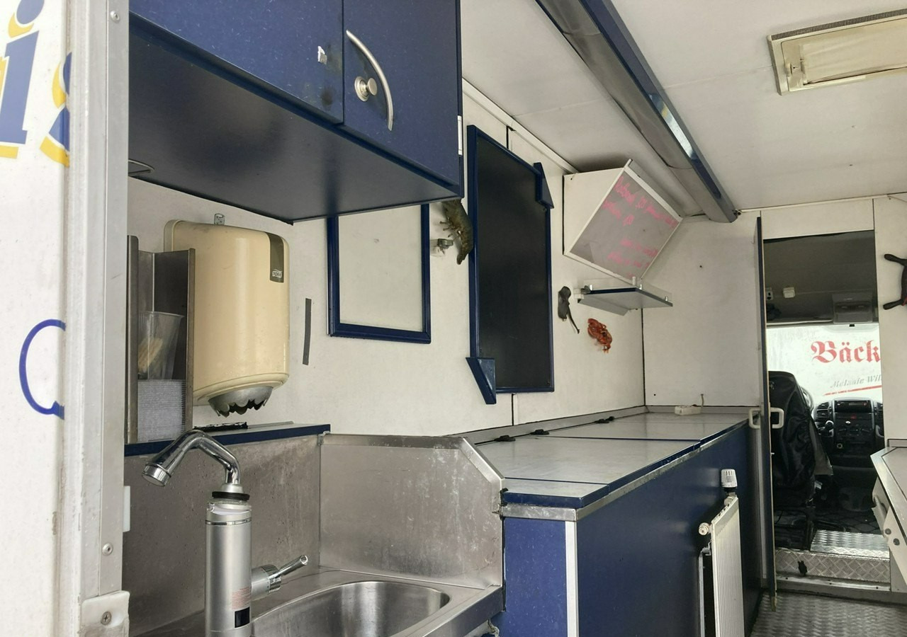 Fiat Ducato Autosklep mięso-ryba Gastronomiczny Food Truck Foodtruck sklep 2004 - Toiduauto, Tarbesõiduk: pilt 4 Fiat Ducato Autosklep mięso-ryba Gastronomiczny Food Truck Foodtruck sklep 2004 - Toiduauto, Tarbesõiduk: pilt 4