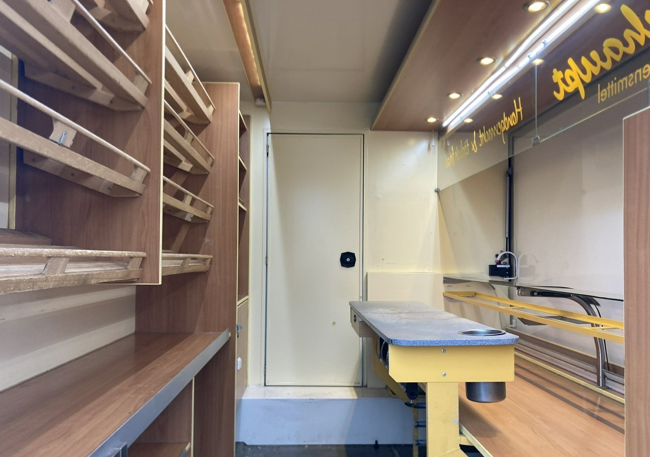 Fiat Ducato Autosklep pieczy Gastronomiczny Food Truck Foodtruck sklep bar 2013 - Toiduauto: pilt 3 Fiat Ducato Autosklep pieczy Gastronomiczny Food Truck Foodtruck sklep bar 2013 - Toiduauto: pilt 3