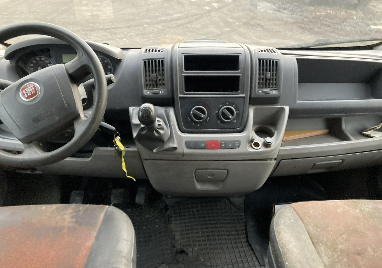 Fiat Ducato Autosklep pieczywa sklep Bar Gastronomiczny Food Truck Foodtruck 200 - Toiduauto: pilt 4 Fiat Ducato Autosklep pieczywa sklep Bar Gastronomiczny Food Truck Foodtruck 200 - Toiduauto: pilt 4