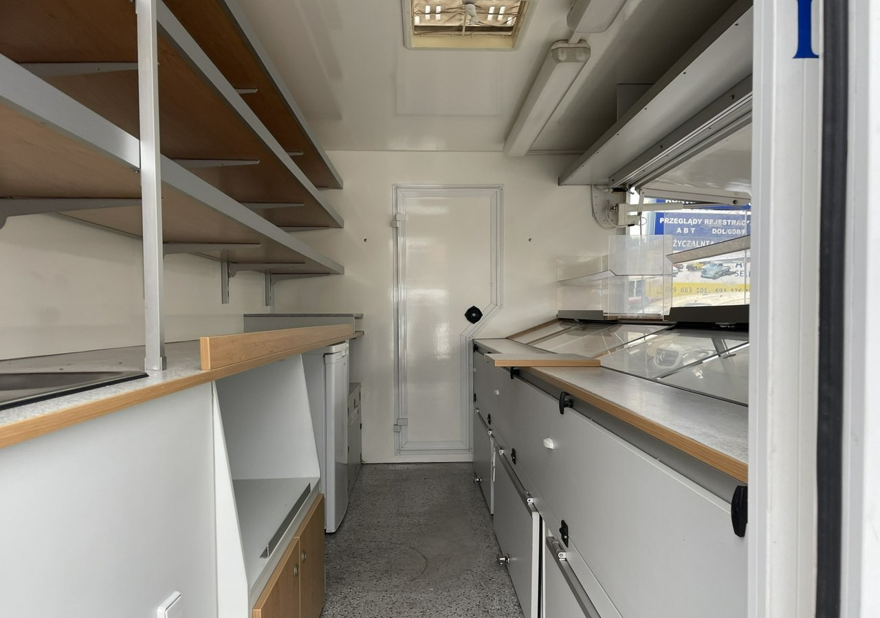 Fiat Ducato Autosklep wędlin Gastronomiczny Food Truck Foodtruck Sklep W-zasi 20 - Toiduauto: pilt 2 Fiat Ducato Autosklep wędlin Gastronomiczny Food Truck Foodtruck Sklep W-zasi 20 - Toiduauto: pilt 2