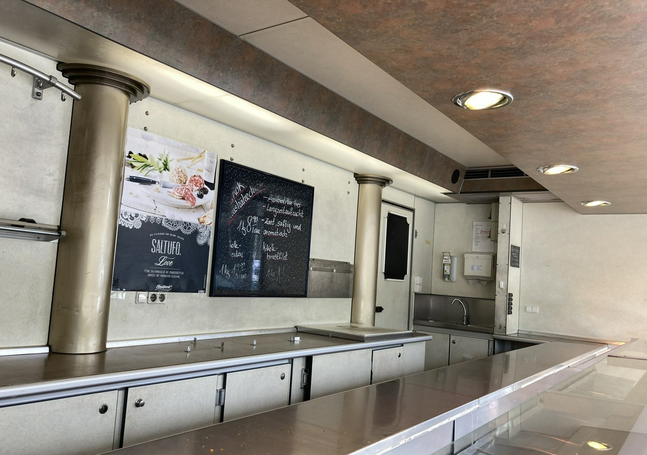 Fiat Ducato Autosklep wędlin Gastronomiczny Food Truck Foodtruck Sklep bar Borco - Toiduauto: pilt 3 Fiat Ducato Autosklep wędlin Gastronomiczny Food Truck Foodtruck Sklep bar Borco - Toiduauto: pilt 3