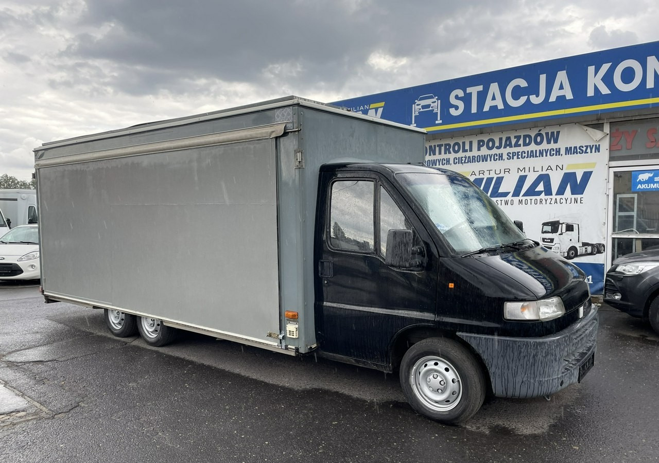 Fiat Ducato Ducato Autosklep Gastronomiczny Food Truck Foodtruck sklep bar - Toiduauto: pilt 5 Fiat Ducato Ducato Autosklep Gastronomiczny Food Truck Foodtruck sklep bar - Toiduauto: pilt 5