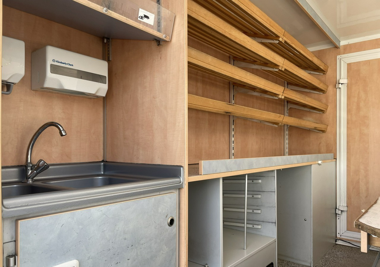 Fiat Ducato Ducato Autosklep pieczy Sklep Gastronomiczny Food Truck Foodtruck 20 - Toiduauto: pilt 4 Fiat Ducato Ducato Autosklep pieczy Sklep Gastronomiczny Food Truck Foodtruck 20 - Toiduauto: pilt 4