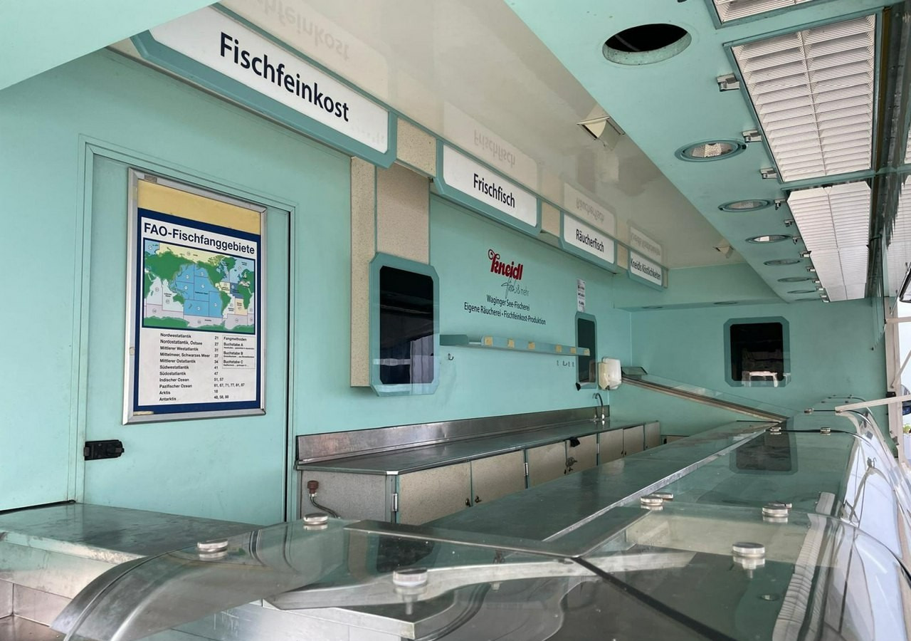 Fiat Ducato Ducato Autosklep wędlin Gastronomiczny Food Truck Foodtruck sklep ba - Toiduauto: pilt 4 Fiat Ducato Ducato Autosklep wędlin Gastronomiczny Food Truck Foodtruck sklep ba - Toiduauto: pilt 4