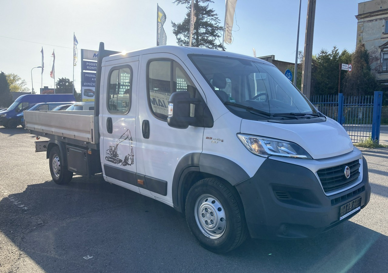 Fiat Ducato Ducato Max 2.3JTD-150KM Dokka Doka Brygadówka skrzynia Klima 2017 - Madelauto, Meeskonnaauto: pilt 4 Fiat Ducato Ducato Max 2.3JTD-150KM Dokka Doka Brygadówka skrzynia Klima 2017 - Madelauto, Meeskonnaauto: pilt 4