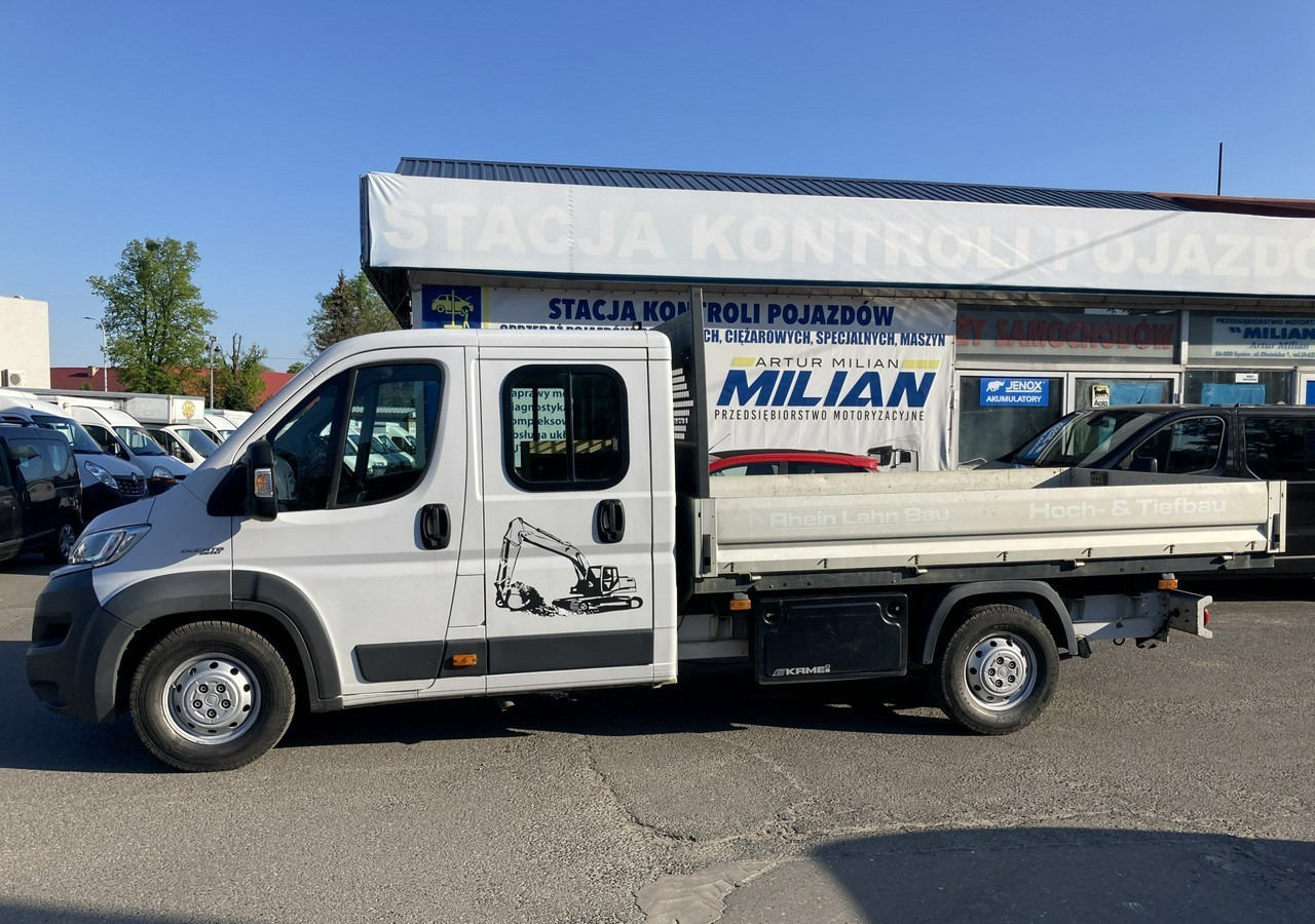 Fiat Ducato Ducato Max 2.3JTD-150KM Dokka Doka Brygadówka skrzynia Klima 2017 - Madelauto, Meeskonnaauto: pilt 5 Fiat Ducato Ducato Max 2.3JTD-150KM Dokka Doka Brygadówka skrzynia Klima 2017 - Madelauto, Meeskonnaauto: pilt 5