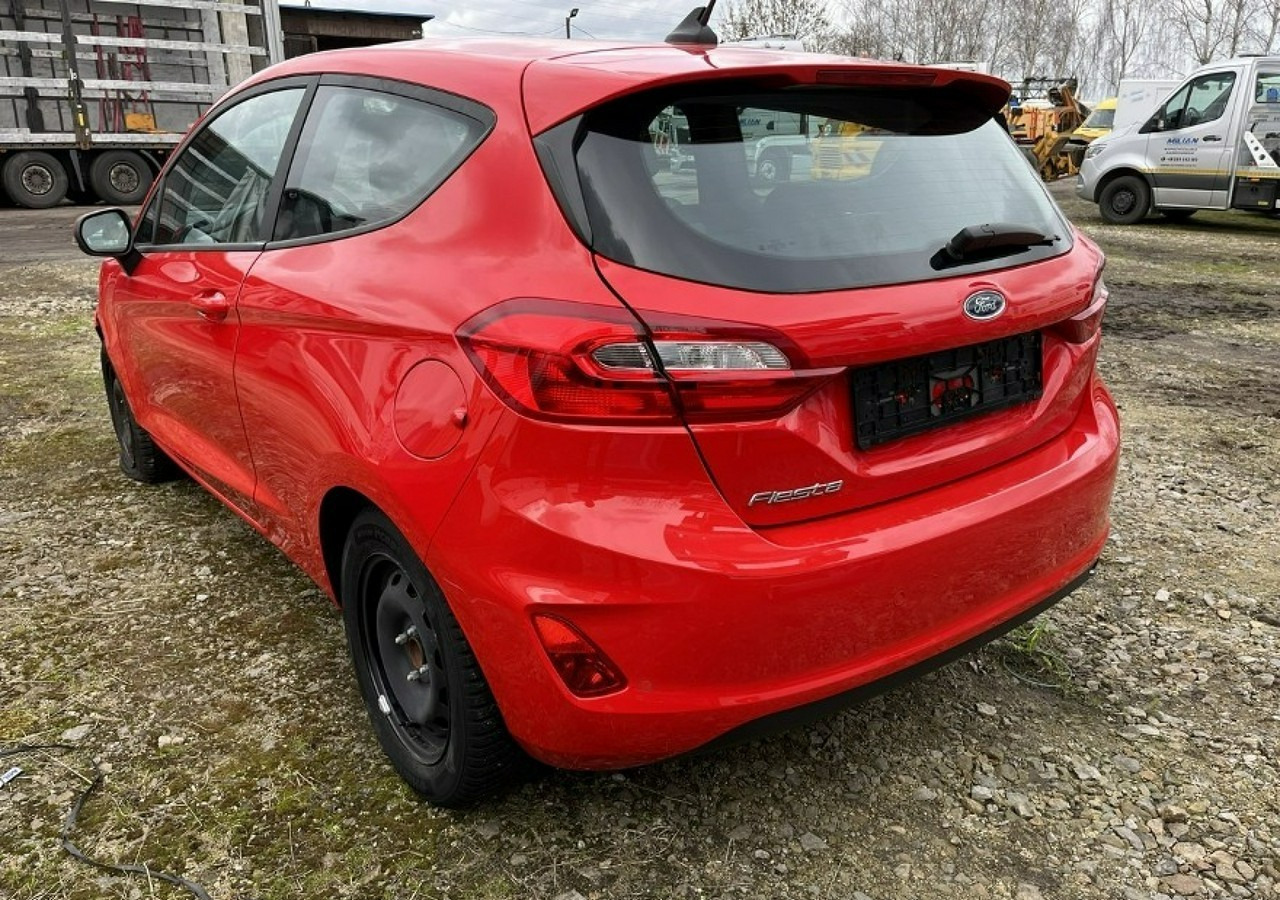 Ford Fiesta IX LIFT 1.1 Benzyna 75KM Klima Carplay Pakiet Winter Cool&Connect 2021 - Auto: pilt 1 Ford Fiesta IX LIFT 1.1 Benzyna 75KM Klima Carplay Pakiet Winter Cool&Connect 2021 - Auto: pilt 1
