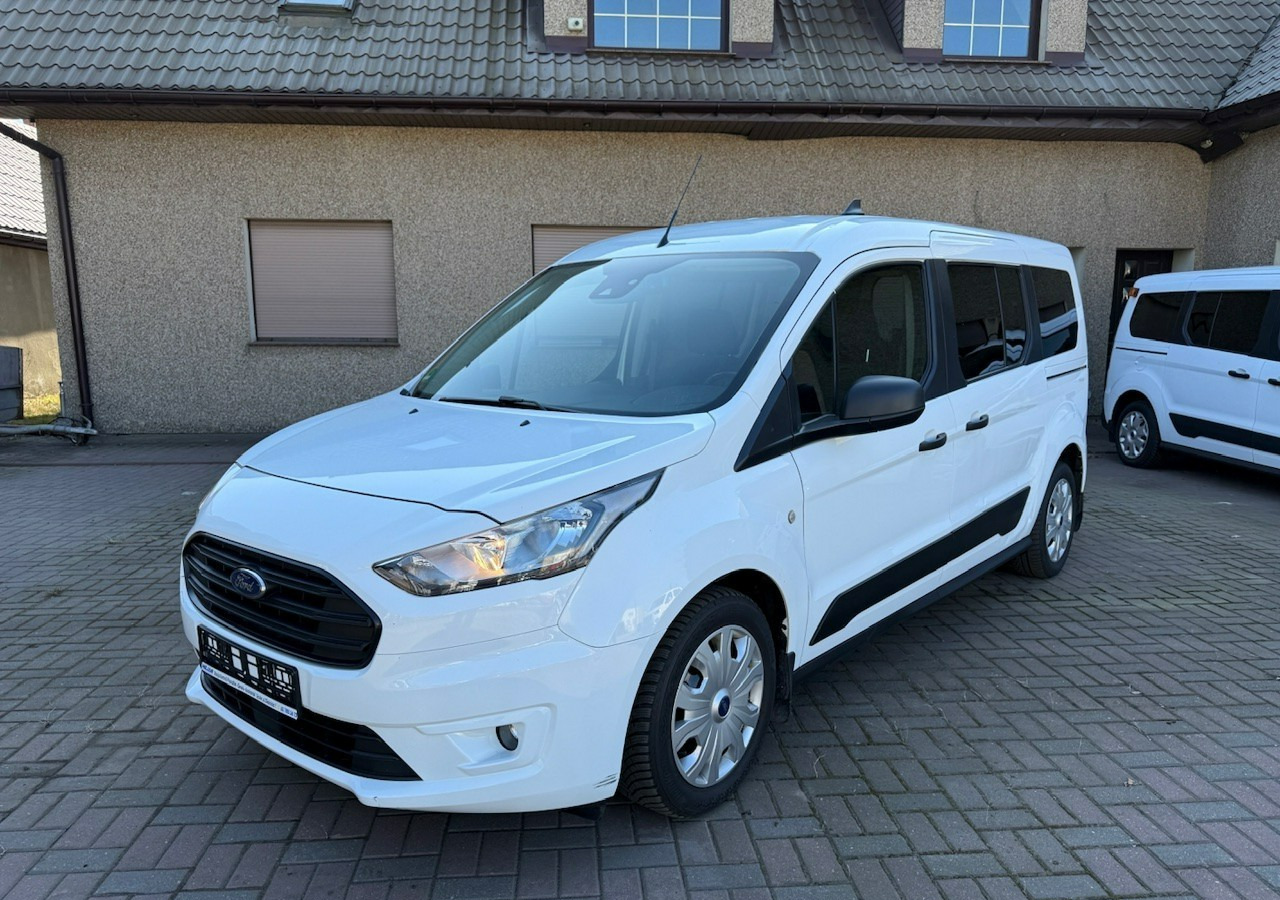 Ford Tourneo Connect II Connect dla niepełnosprawnych Rampa Inwalida Bogate wersja PFRON 20 - Auto: pilt 5 Ford Tourneo Connect II Connect dla niepełnosprawnych Rampa Inwalida Bogate wersja PFRON 20 - Auto: pilt 5