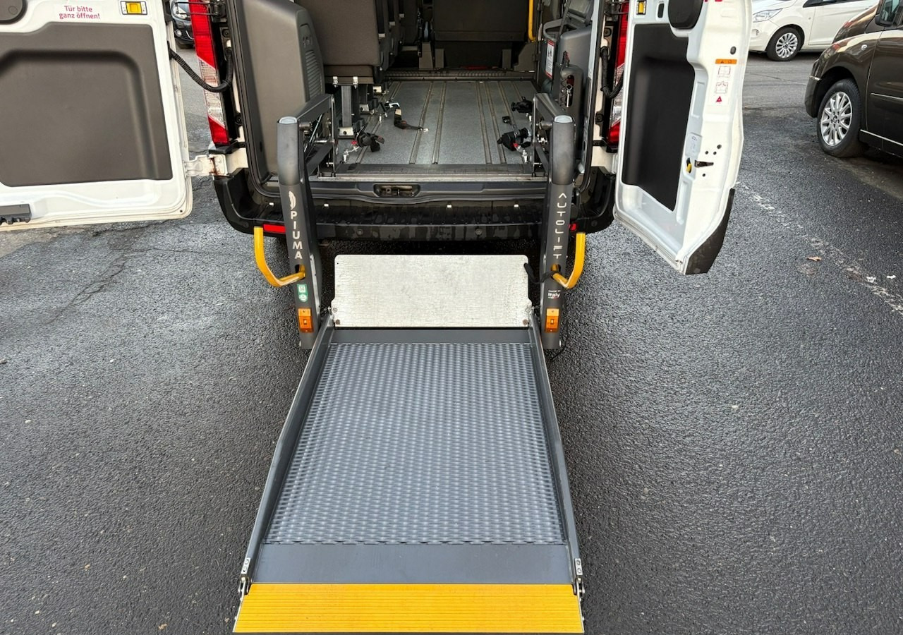 Ford Transit VIII Transit do przewozu Niepełnosprawnych 3 Wózki inwalida Rrampa 2020 - Auto: pilt 5 Ford Transit VIII Transit do przewozu Niepełnosprawnych 3 Wózki inwalida Rrampa 2020 - Auto: pilt 5