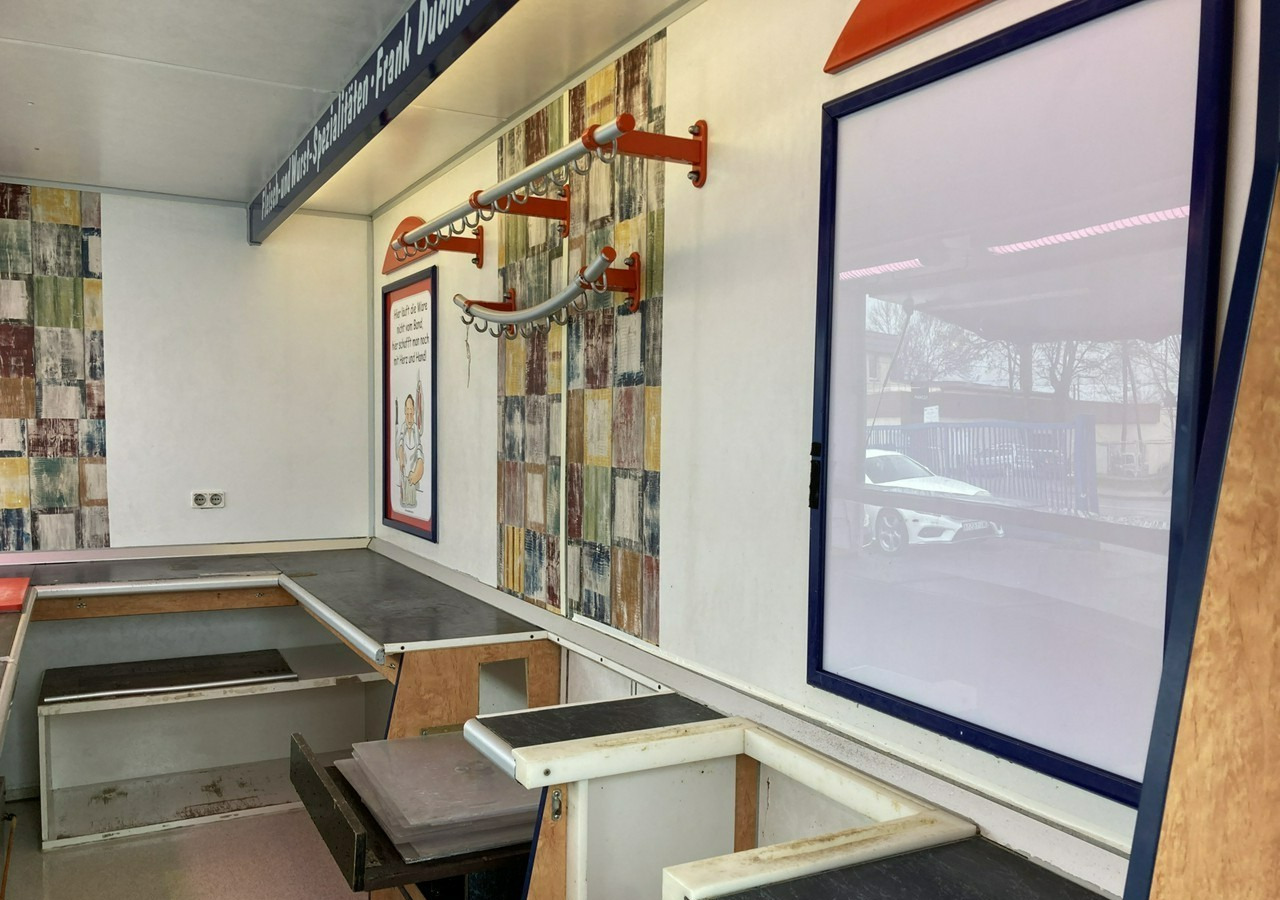 Inna Inny Autosklep wedlin Gastronomiczna food truck foodtruck sklep bar 2004 liising Inna Inny Autosklep wedlin Gastronomiczna food truck foodtruck sklep bar 2004: pilt 14