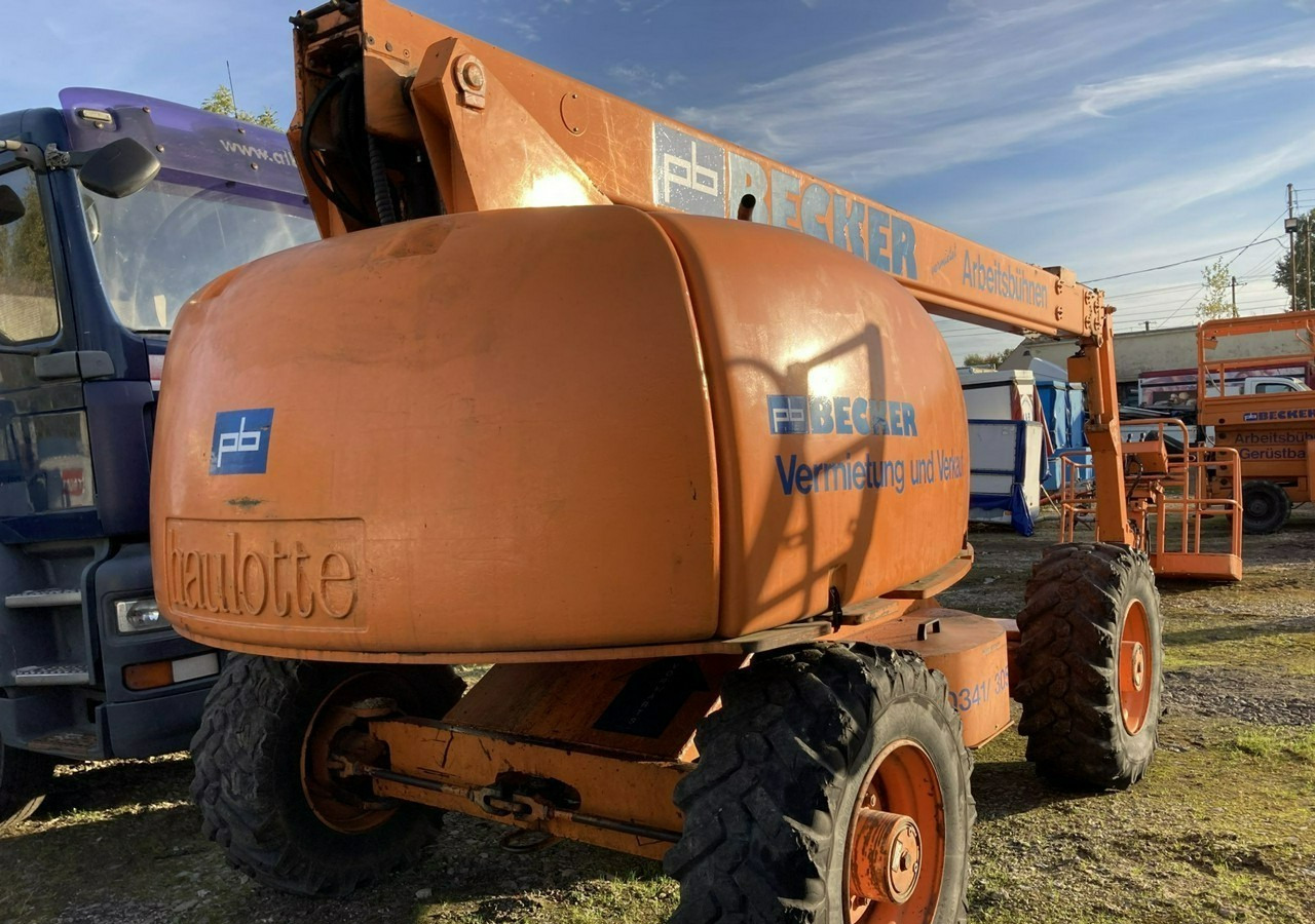 Inna Inny Podnośnik koszowy Haulotte H23 zwyżka 4x4 12082 mg 23 metrów - Teleskooppoom: pilt 2 Inna Inny Podnośnik koszowy Haulotte H23 zwyżka 4x4 12082 mg 23 metrów - Teleskooppoom: pilt 2