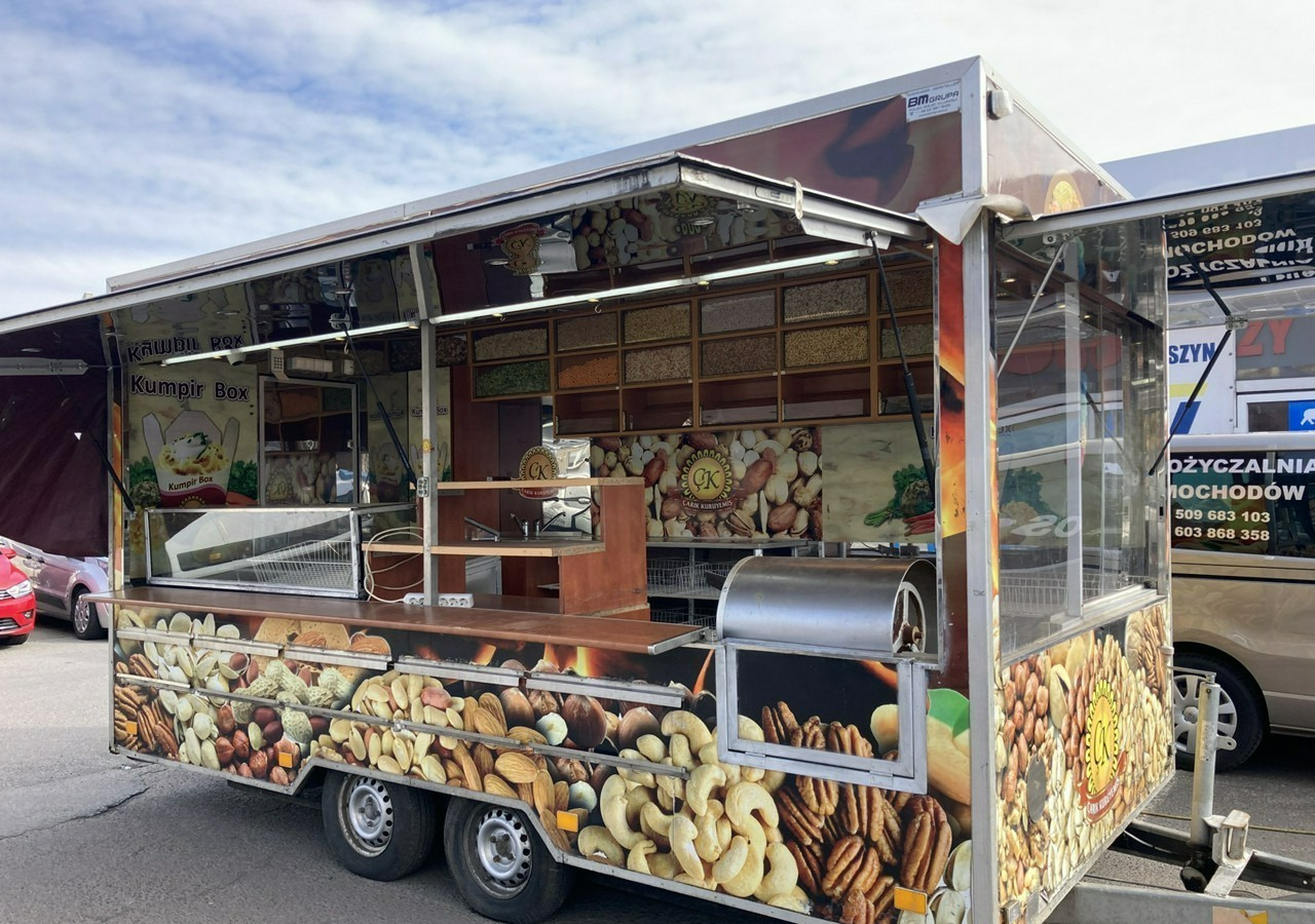 Inna Inny Przyczepa Autosklep Gastronomiczny Foodtruck Food Truck Sklep 2012 - Toitlustus haagis: pilt 2 Inna Inny Przyczepa Autosklep Gastronomiczny Foodtruck Food Truck Sklep 2012 - Toitlustus haagis: pilt 2