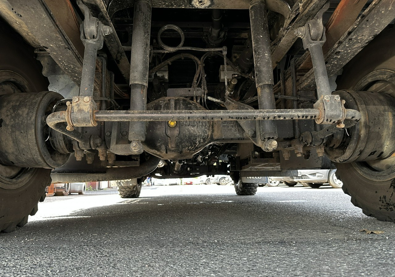 Tuletõrjeauto Iveco Inny Iveco Iveco Magirus FF95E Straż Pożarna Gaśnicza 4X4 Metz 96 jak Nowa: pilt 14