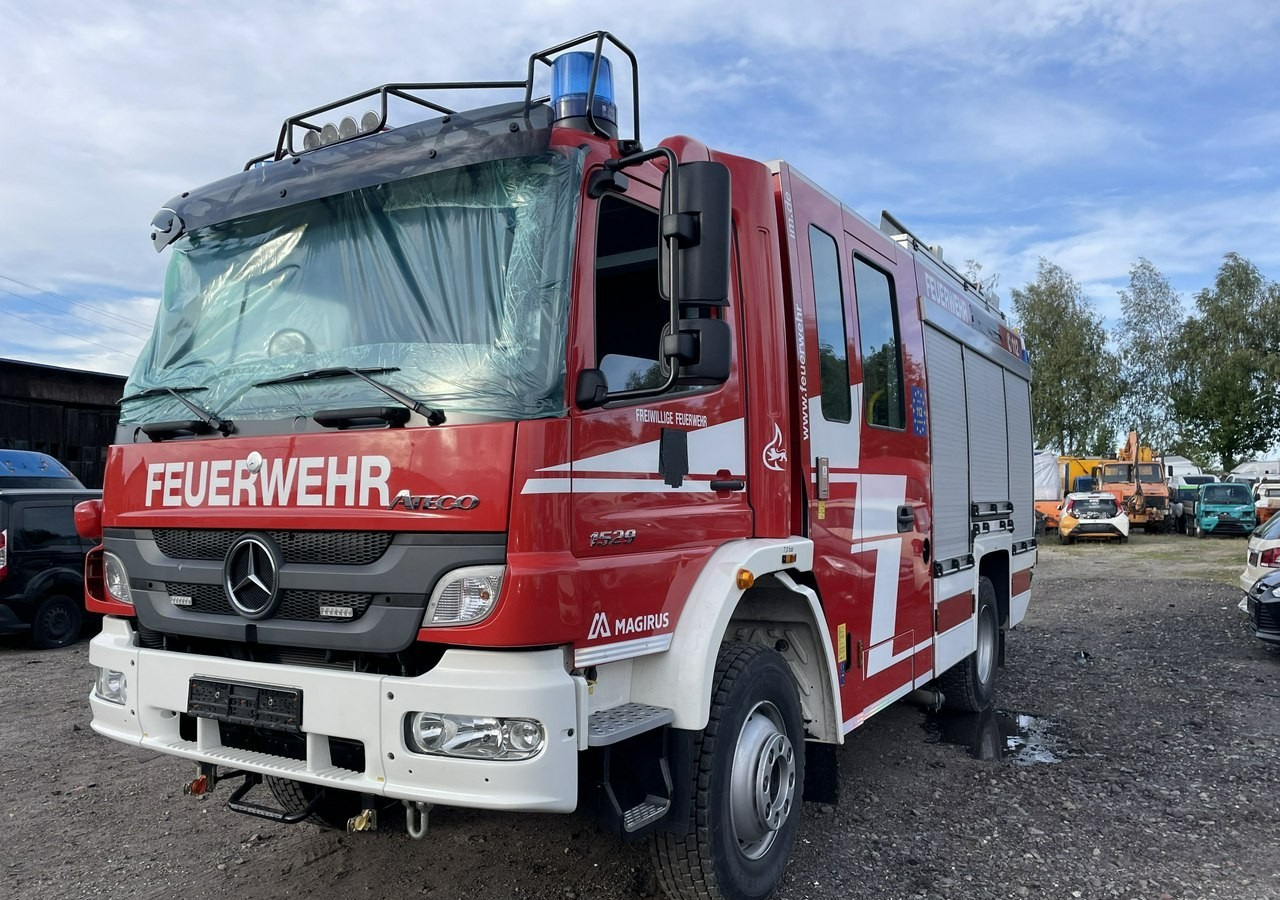 Mercedes-Benz Atego 1529 LF20 Straż Pożarna 4X4 Wóż Strażacki 6647km M2016 Mercedes Atego 1529 LF20 Straż Pożarna 4X4 Wóż Strażacki ... - Tuletõrjeauto: pilt 3 Mercedes-Benz Atego 1529 LF20 Straż Pożarna 4X4 Wóż Strażacki 6647km M2016 Mercedes Atego 1529 LF20 Straż Pożarna 4X4 Wóż Strażacki ... - Tuletõrjeauto: pilt 3