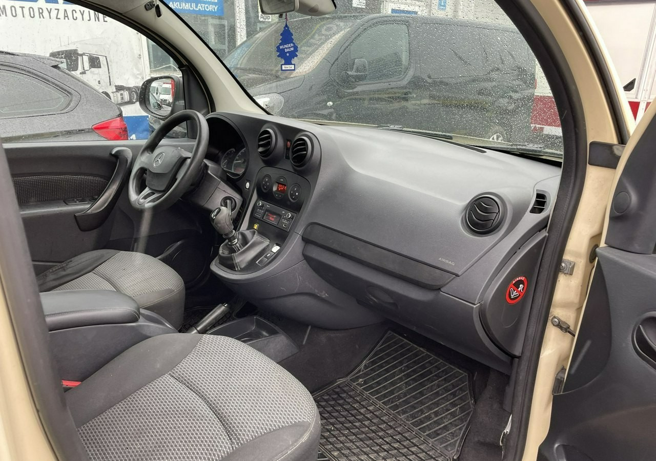 Mercedes-Benz Citan Citan Tourer Mercedes Citan 6-osob przewozu Niepełnosprawnych inwalida - Universaal: pilt 3 Mercedes-Benz Citan Citan Tourer Mercedes Citan 6-osob przewozu Niepełnosprawnych inwalida - Universaal: pilt 3
